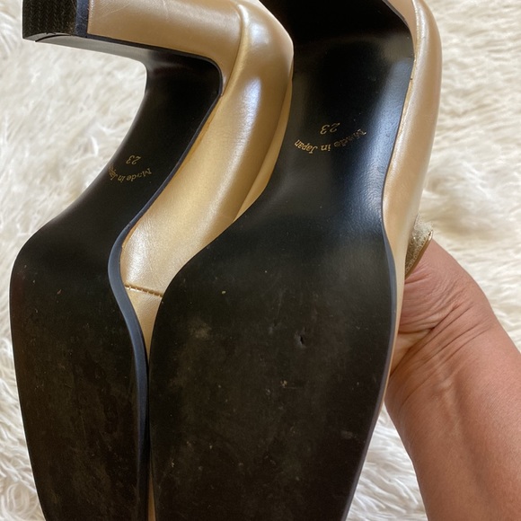 Champagne womens heeled Mary Jane metallic formal elegant shoes, size 23 US: 6.5 - Picture 13 of 13